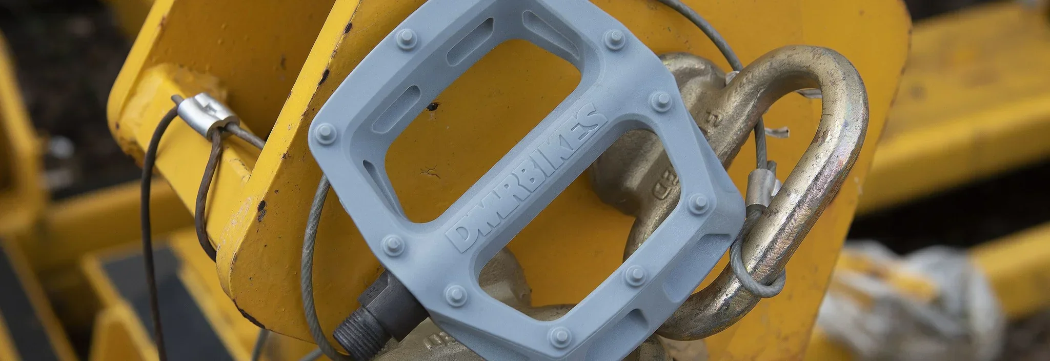 DMR V6 Pedals - Image 11