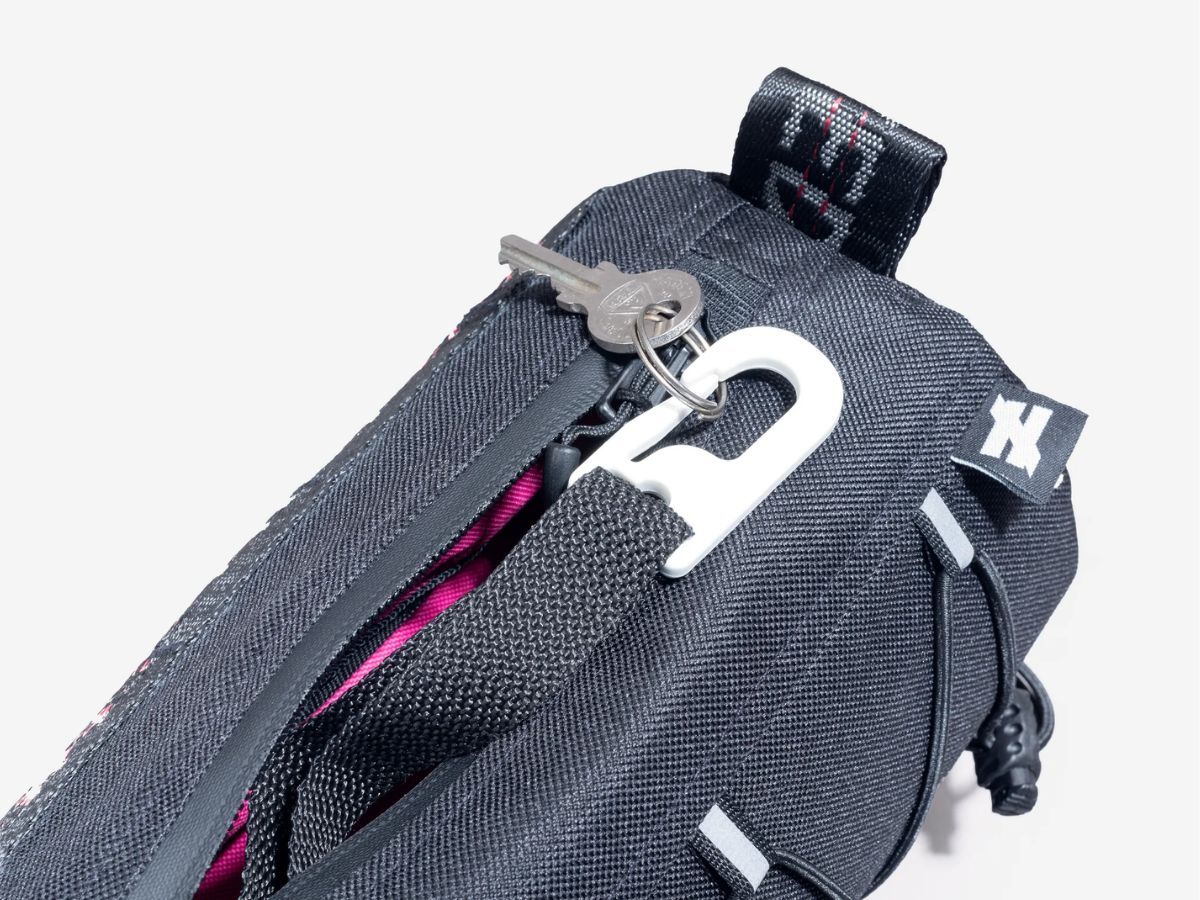 Dyed In The Wool Bar Roll Cordura - Image 2