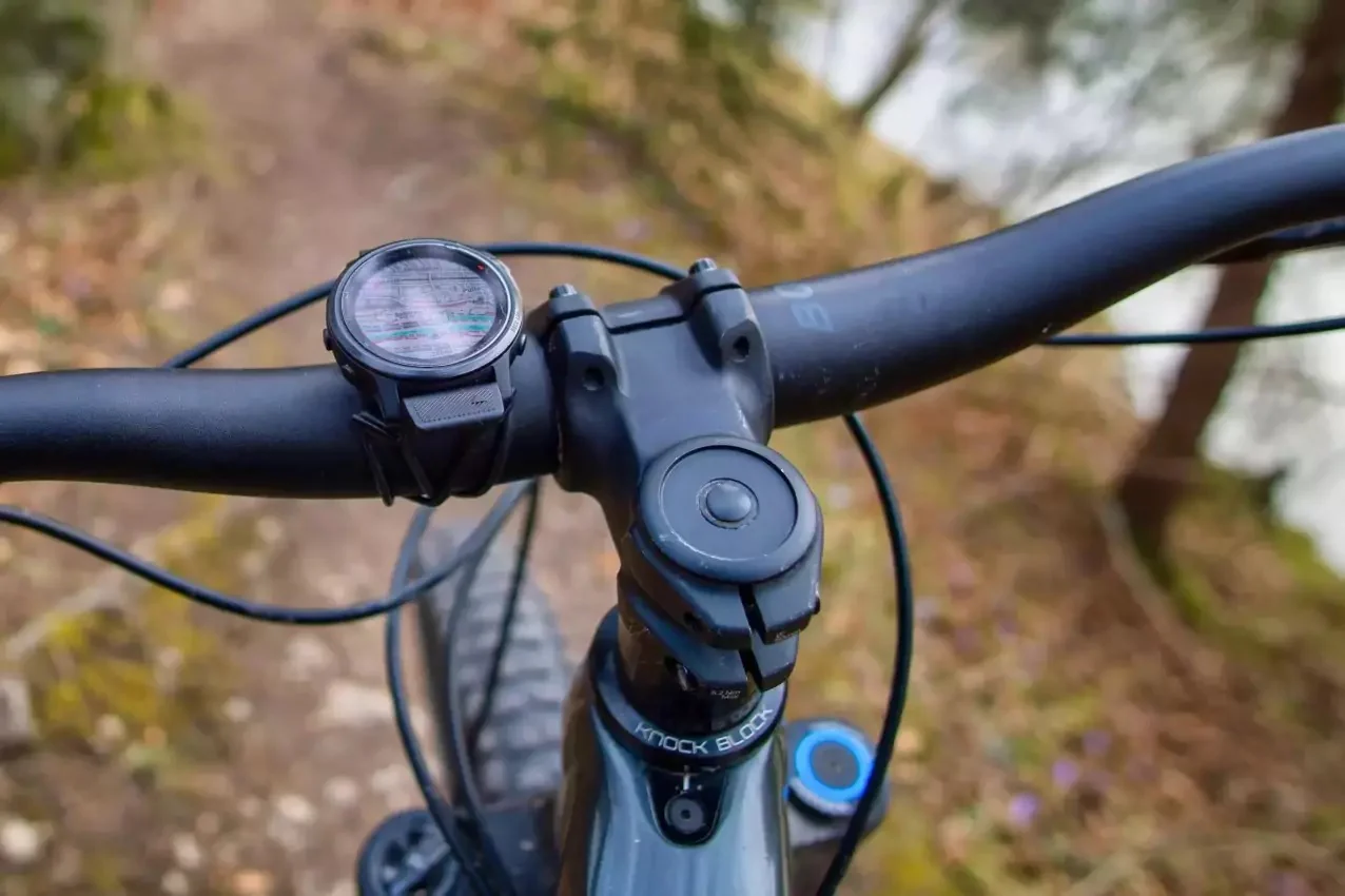 GARMIN Quickfit Quarter-Turn Bike Mount - Image 2