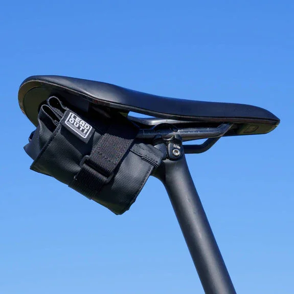 Lead Out Saddle Bag - Image 4