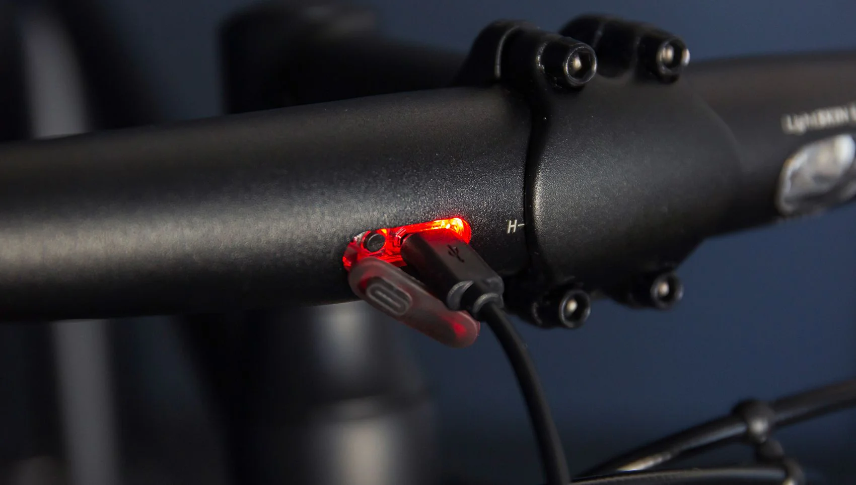 Lightskin LED Handlebar - Image 5