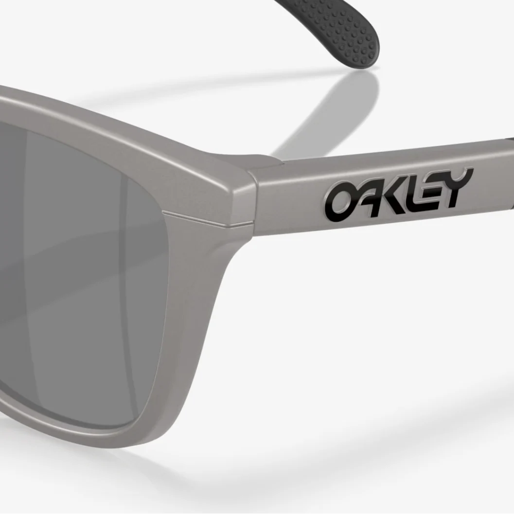 OAKLEY Frogskins Range titanium w/prizm black polar sunglasses - Image 6