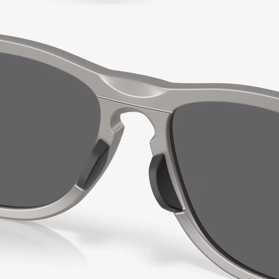 OAKLEY Frogskins Range titanium w/prizm black polar sunglasses - Image 7