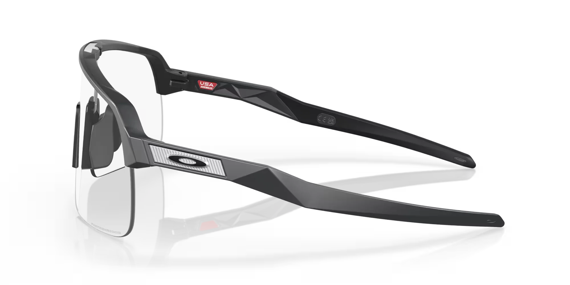 OAKLEY Sutro Lite Sweep matt black w/clear photochromic sunglasses - Image 3