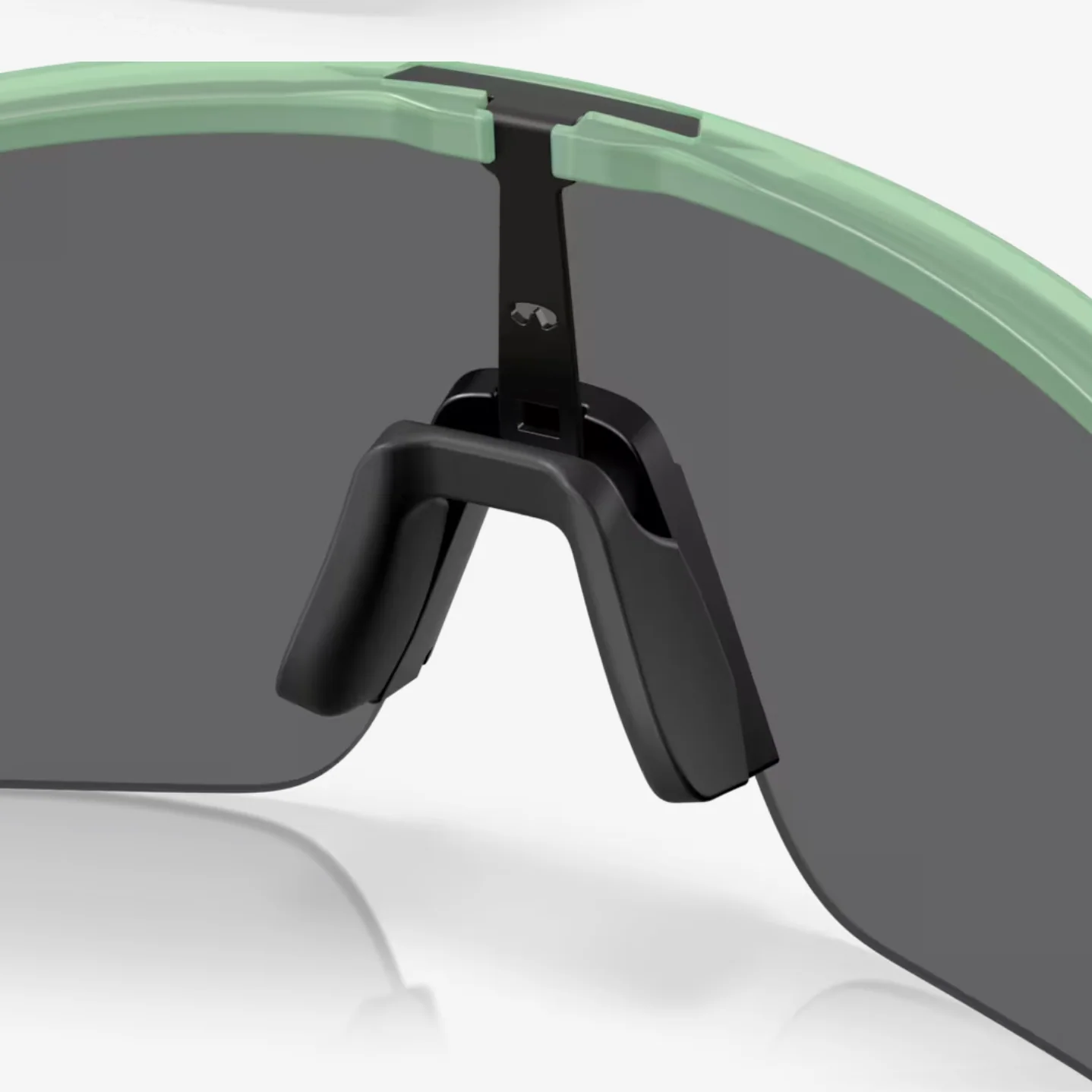 OAKLEY Sutro Lite Sweep matt trans jade w/prizm black sunglasses - Image 7