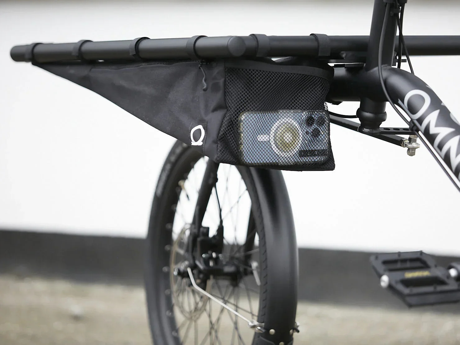 Omnium Cargo Wedgie Bag - Image 4