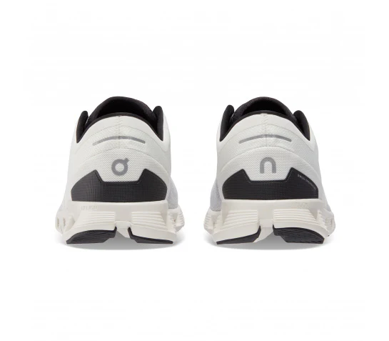 ON Cloud X3 W white/black shoes - Image 3