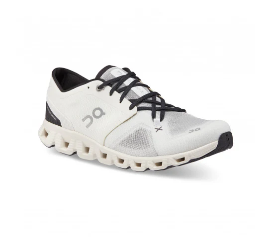 ON Cloud X3 white/black shoes
