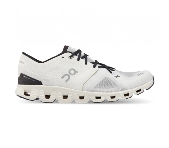 ON Cloud X3 white/black shoes - Image 2