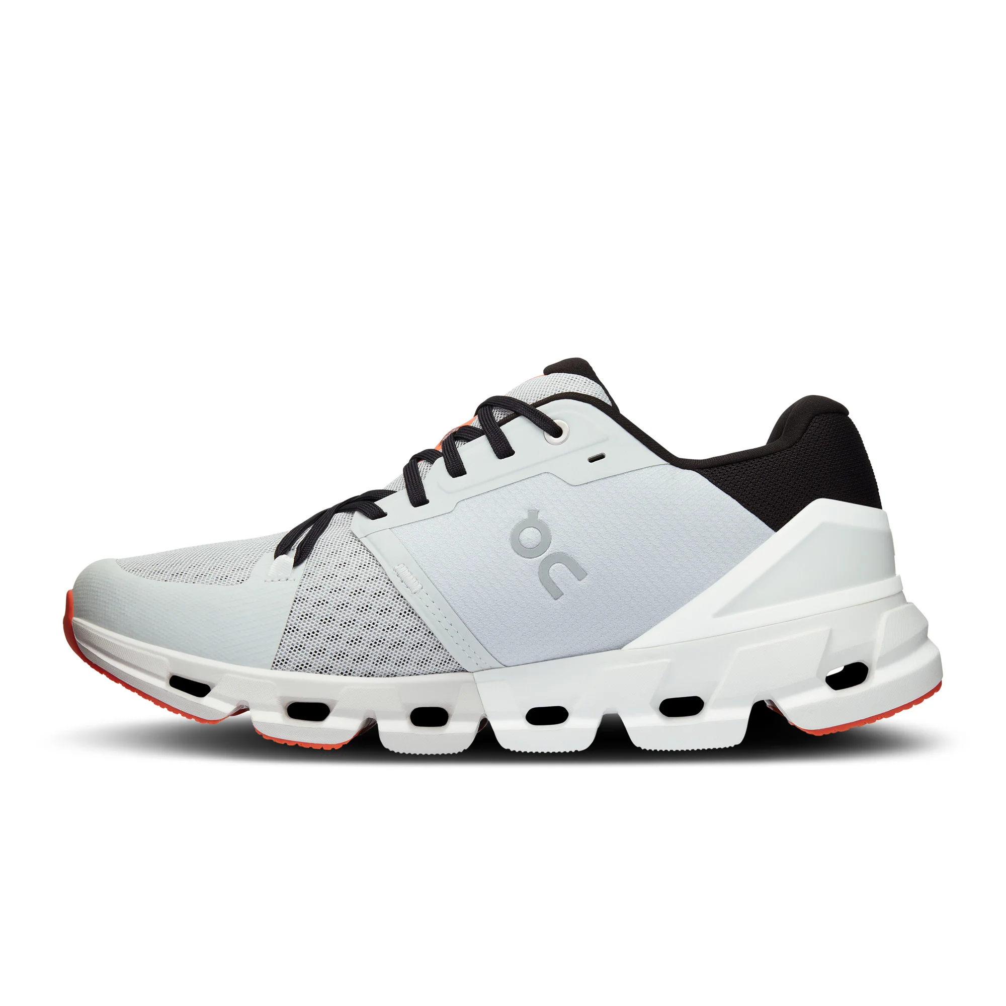 ON Cloudflyer 4 light grey/white shoes - Image 4