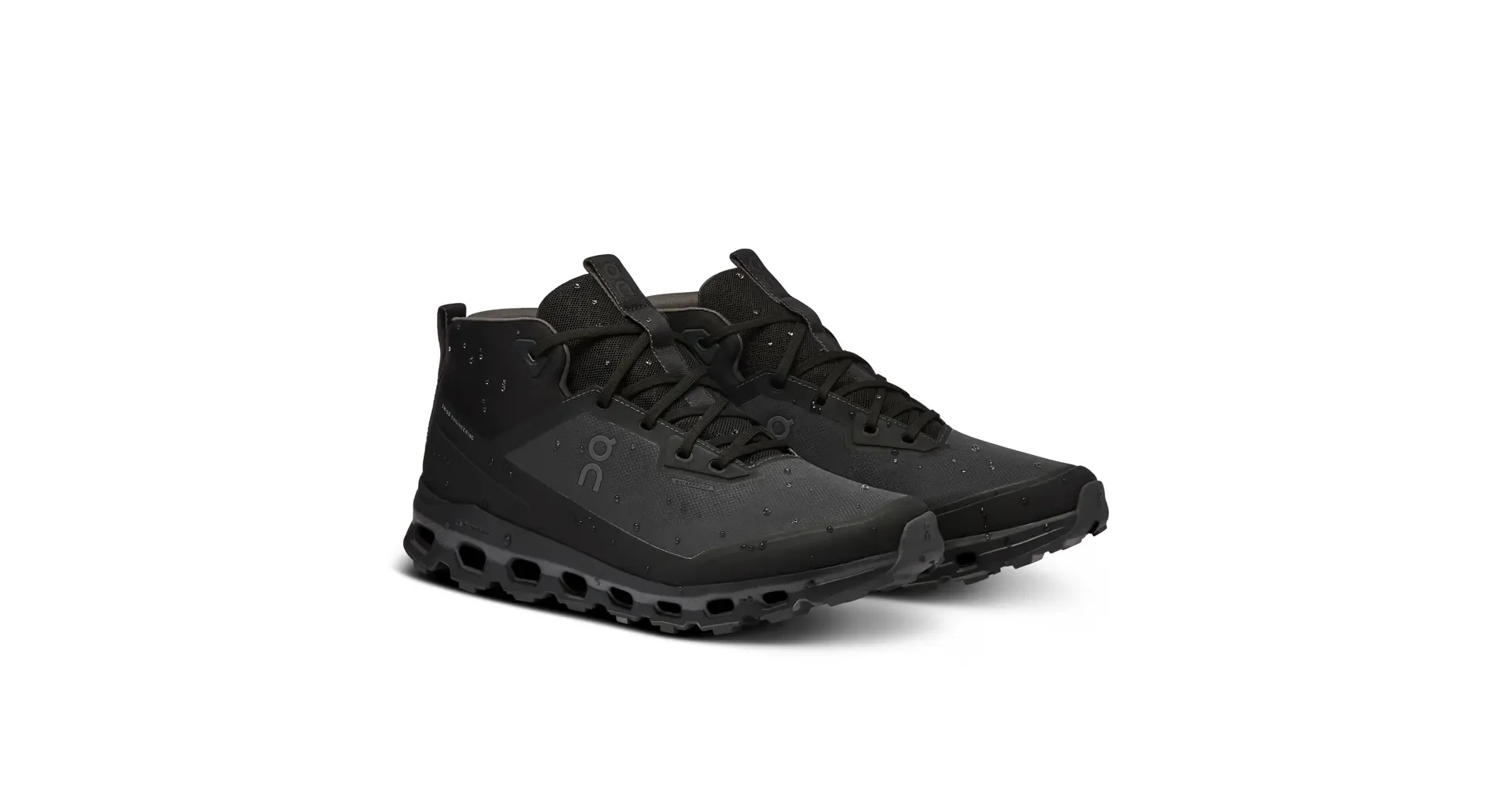 ON Cloudroam Waterproof dark grey/black shoes