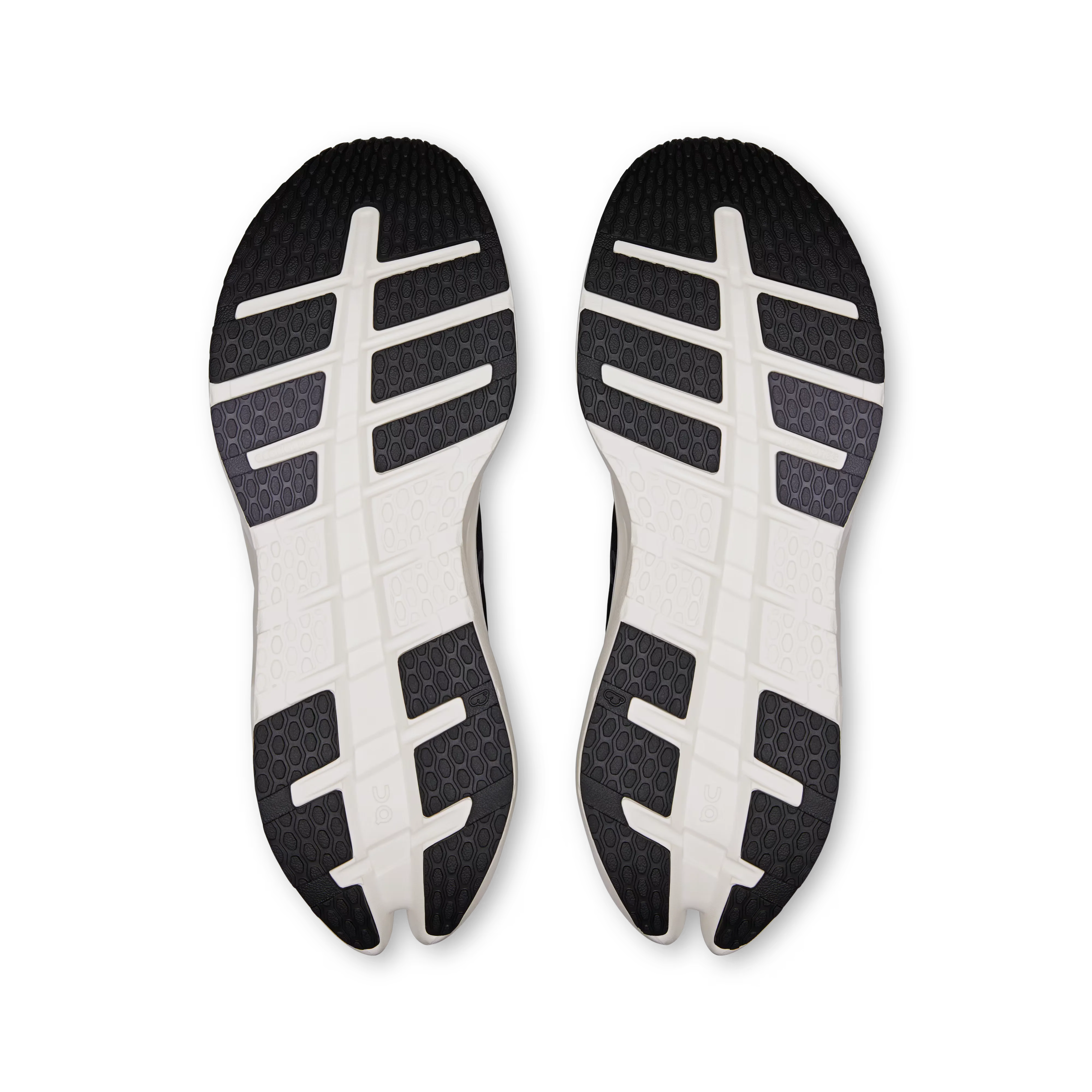 ON Cloudrunner 3 black/ivory shoes - Image 5