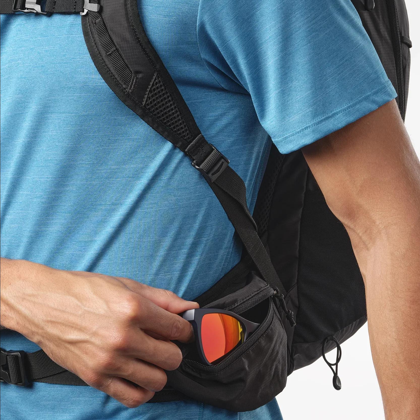 SALOMON Trailblazer 20 black/alloy backpack - Image 4