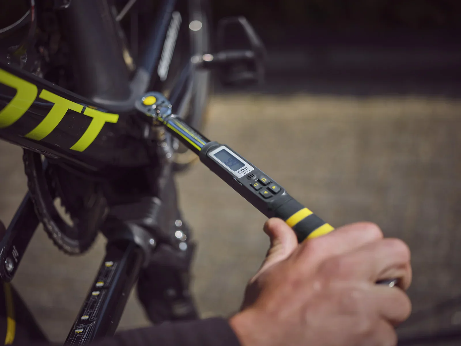 Topeak D-Torq DX Digital Torque Wrench - Image 4