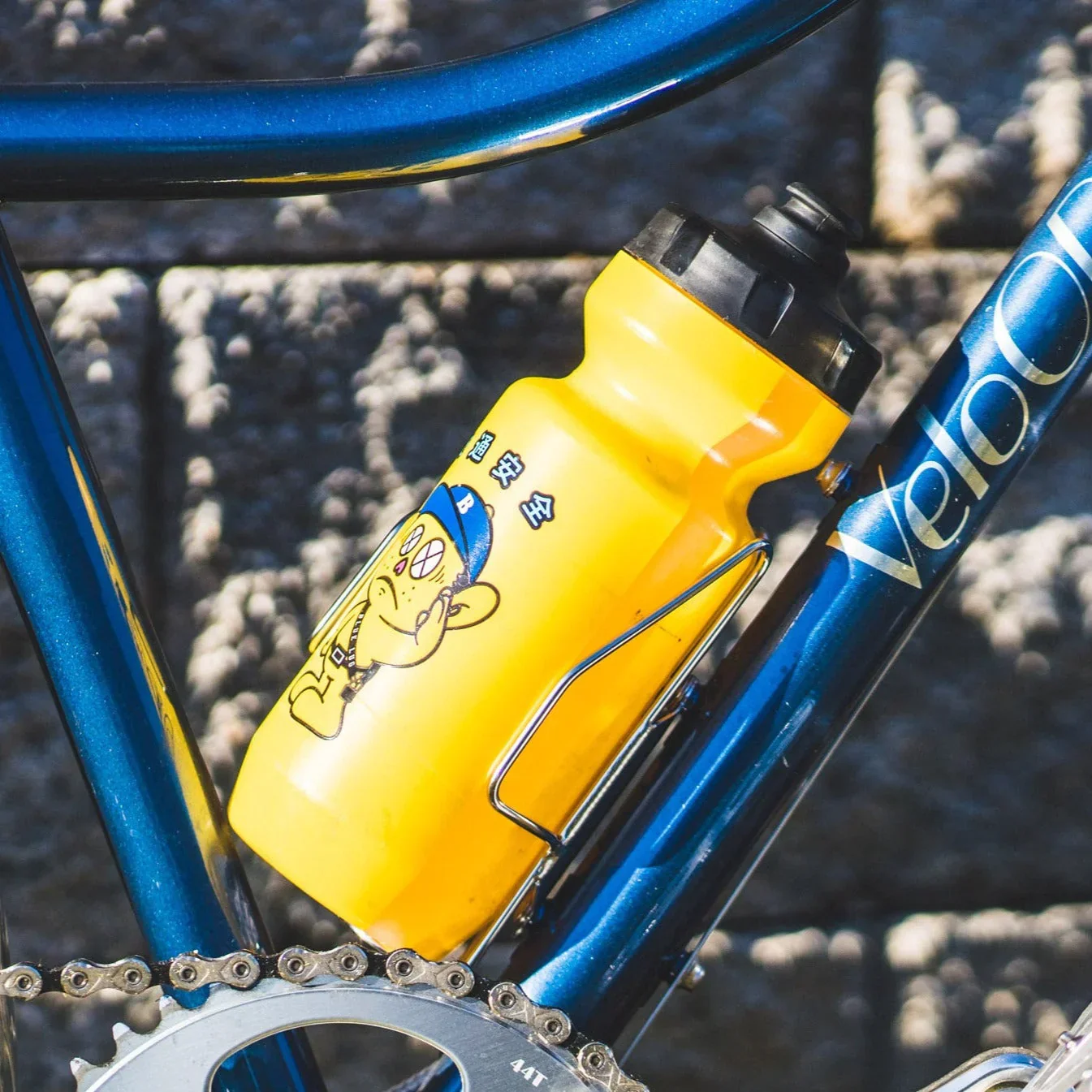 Velo Orange Crescent Side Loading Bottle Cage - Image 3