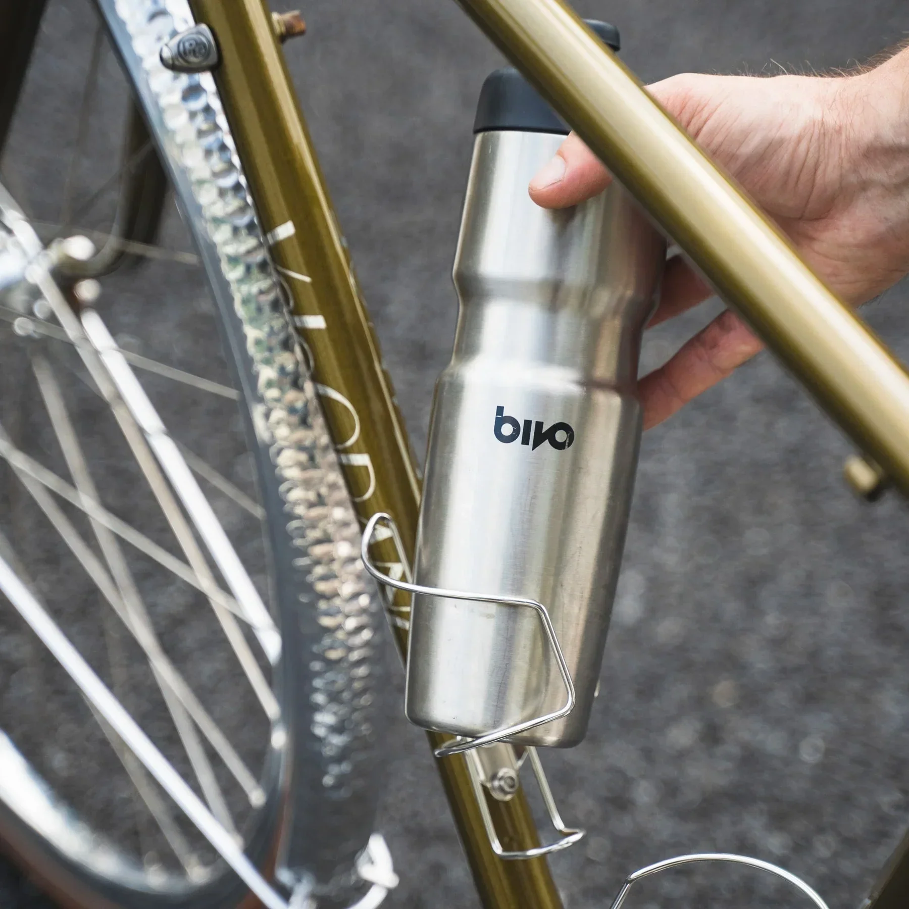 Velo Orange Crescent Side Loading Bottle Cage - Image 4