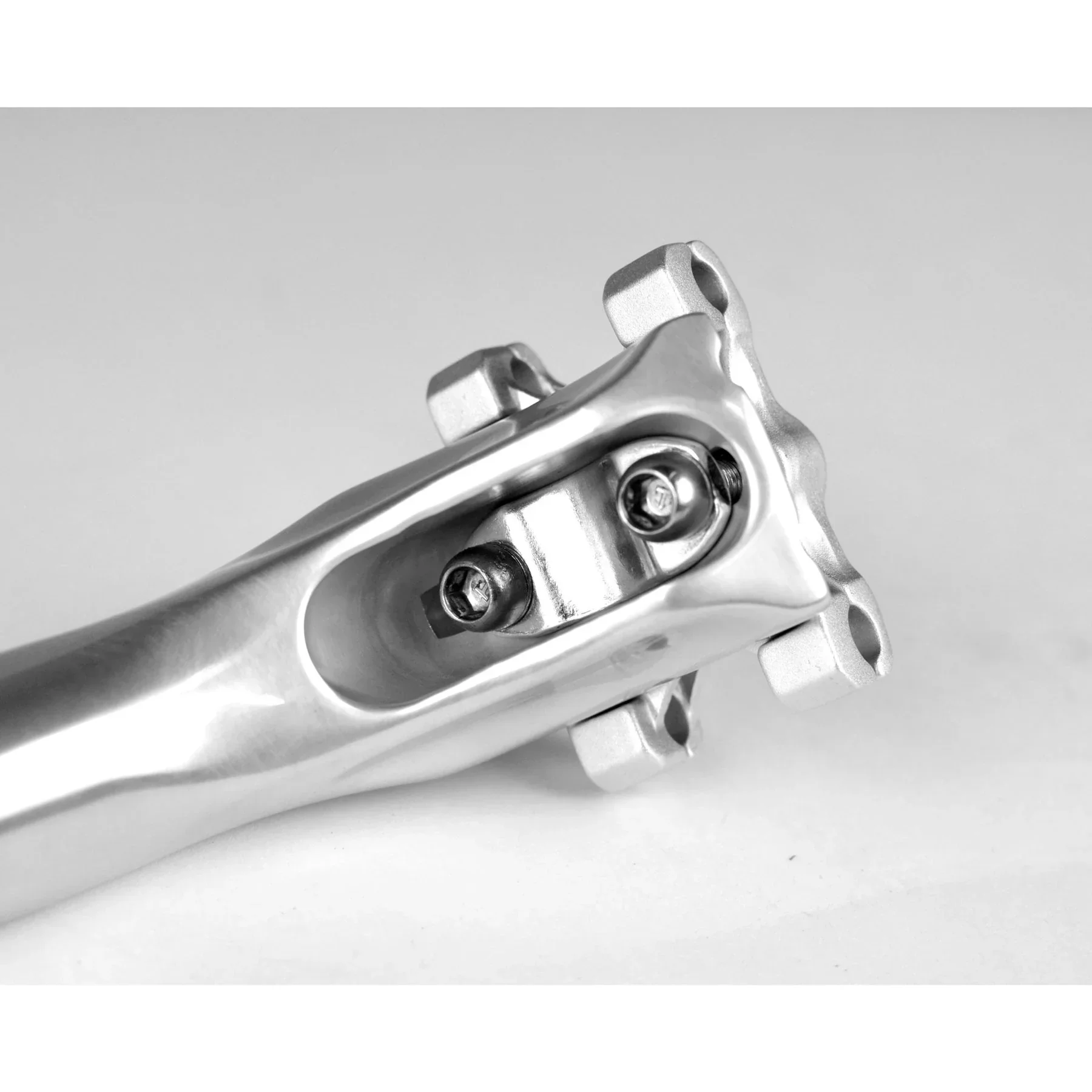 Velo Orange Grand Cru Long Setback Seatpost - Image 5