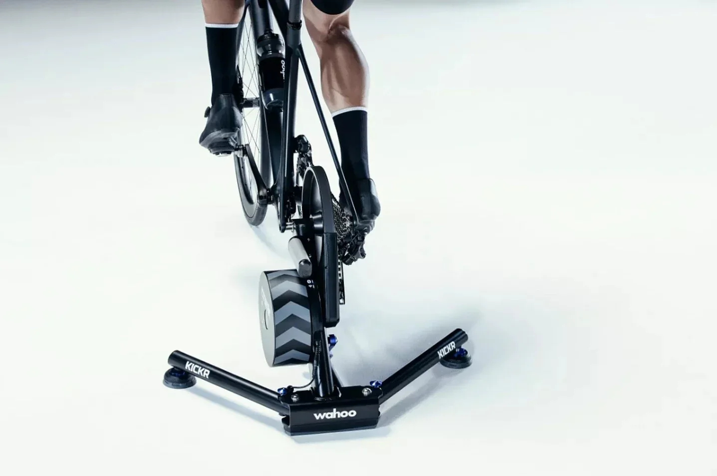 Wahoo KICKR Power Trainer v6.0 - Image 2